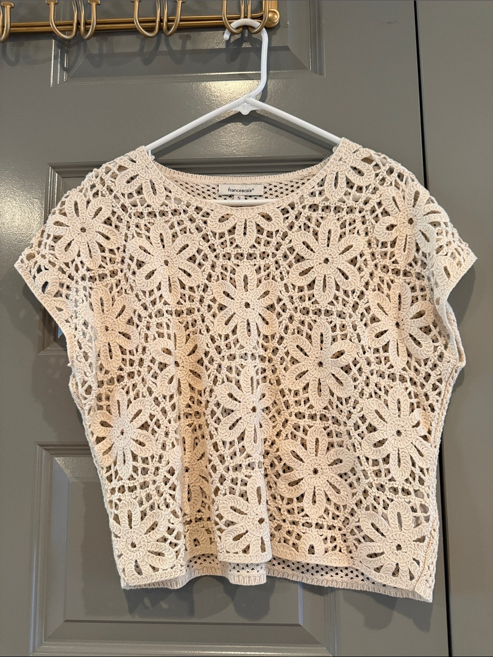 Francesca's Cream Crochet Floral Boxy Short-Sleeve Top
